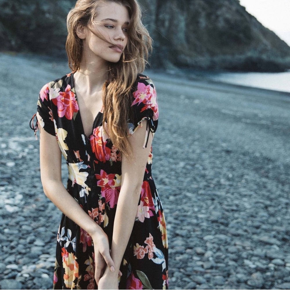Billabong Floral V-Neck Dress